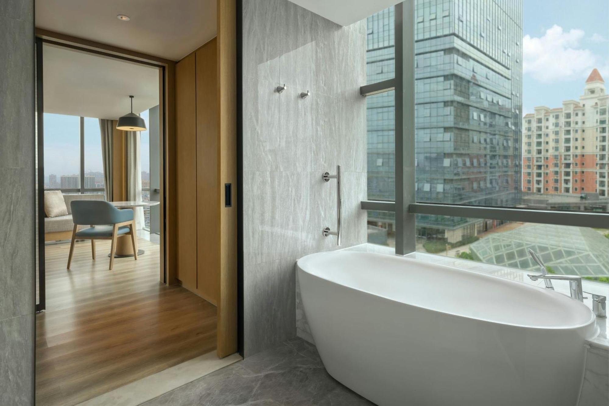 Courtyard By Marriott Foshan Gaoming Экстерьер фото